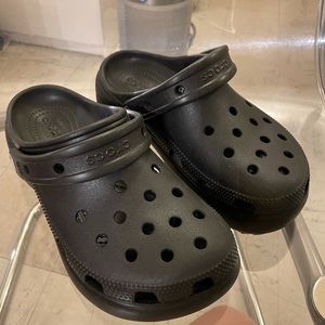Black platform crocs